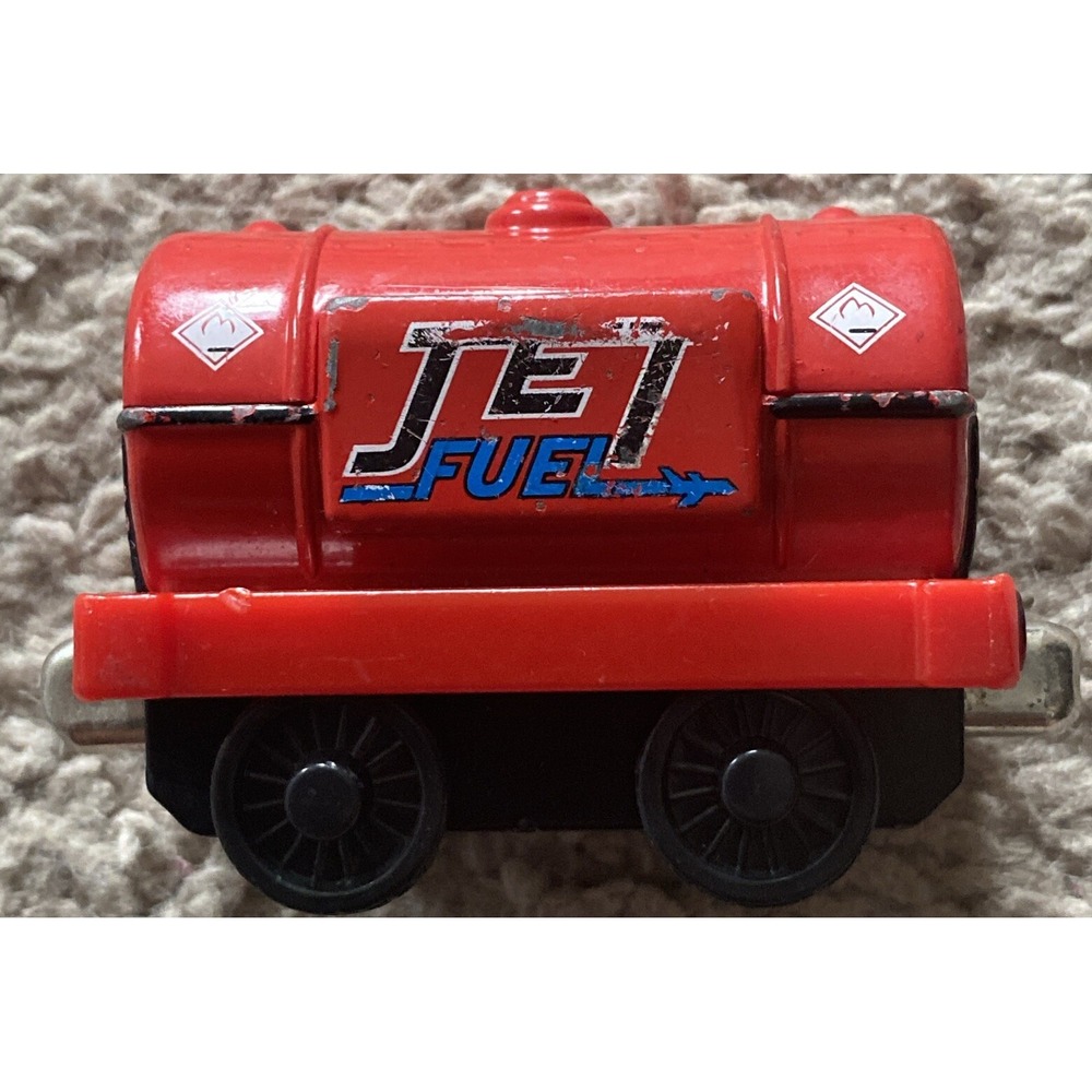Jet Fuel Tanker Thomas the Train Diecast Metal Red Tender Friends Take‎ Play